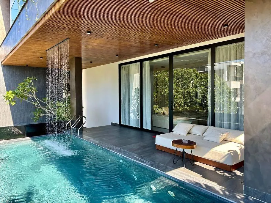 Song Cat Villa - 53Dp8 Da Nang 0*,  Vietnam